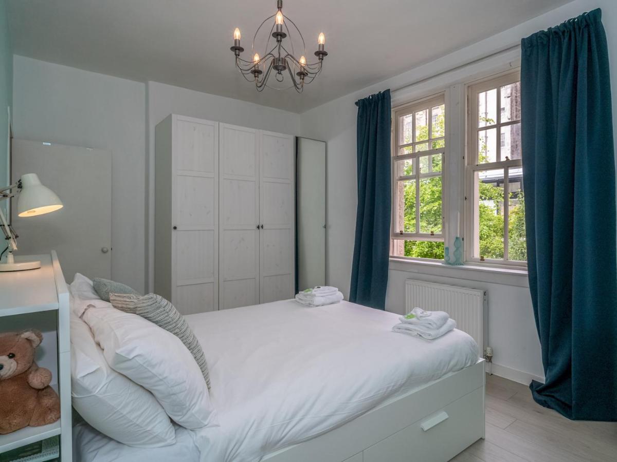 Pass The Keys Central Spacious Flat At Royal Mile Edynburg Zewnętrze zdjęcie