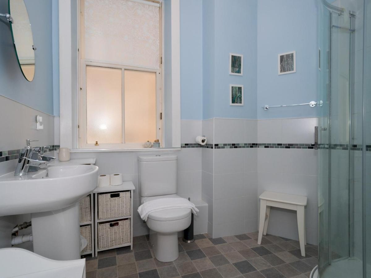 Pass The Keys Central Spacious Flat At Royal Mile Edynburg Zewnętrze zdjęcie